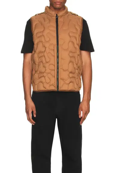 Moncler Genius Moncler x Salehe Bembury Sierpinski Vest | Thumbnail 4 Moncler Genius Moncler x Salehe Bembury Sierpinski Vest | Thumbnail 4