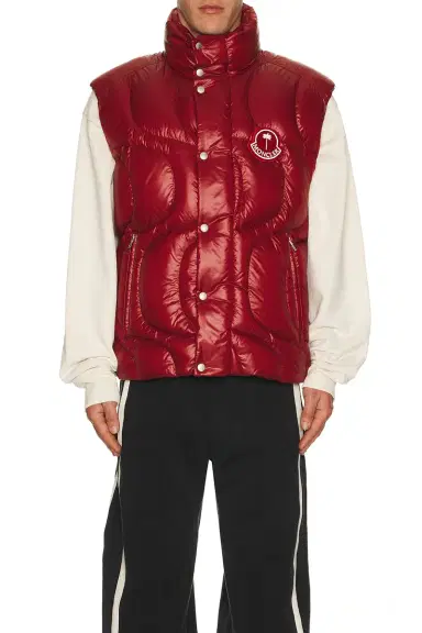 Moncler Genius X Palm Angels Gwenyth Vest | Thumbnail 4 Moncler Genius X Palm Angels Gwenyth Vest | Thumbnail 4