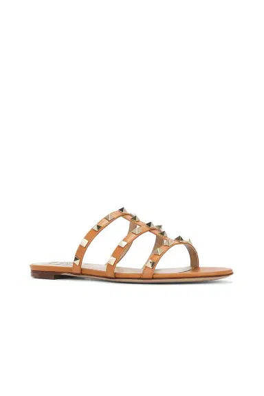 Valentino Garavani Rockstud Slide | Thumbnail 2 Valentino Garavani Rockstud Slide | Thumbnail 2