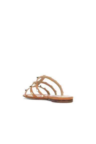 Valentino Garavani Rockstud Slide | Thumbnail 3 Valentino Garavani Rockstud Slide | Thumbnail 3