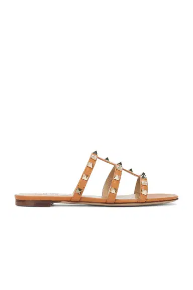 Valentino Garavani Rockstud Slide | Thumbnail 1 Valentino Garavani Rockstud Slide | Thumbnail 1