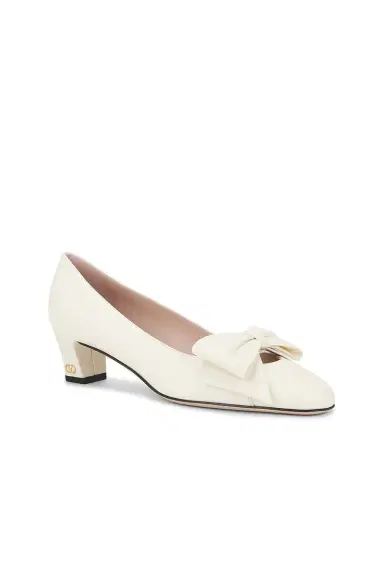 Valentino Garavani Bowow Pump | Thumbnail 2
