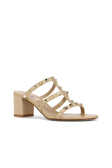 Valentino Garavani Rockstud Slide | Thumbnail 2 Valentino Garavani Rockstud Slide | Thumbnail 2