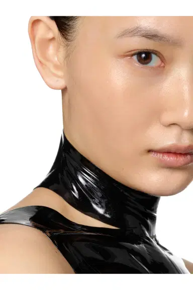 111SKIN Black Diamond Lifting And Firming Neck Mask 5 Pack | Thumbnail 3 111SKIN Black Diamond Lifting And Firming Neck Mask 5 Pack | Thumbnail 3