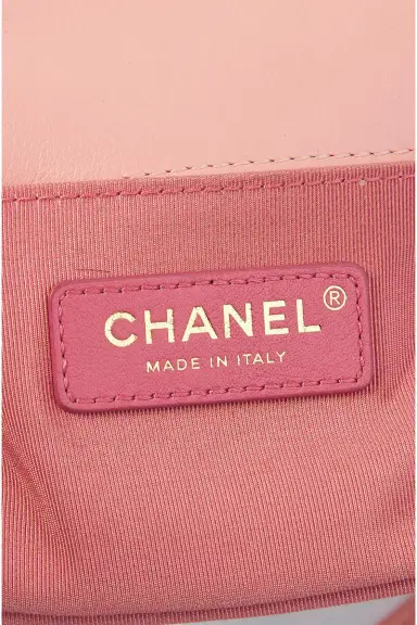 Chanel Chanel Lambskin Boy Bag | Thumbnail 5 Chanel Chanel Lambskin Boy Bag | Thumbnail 5