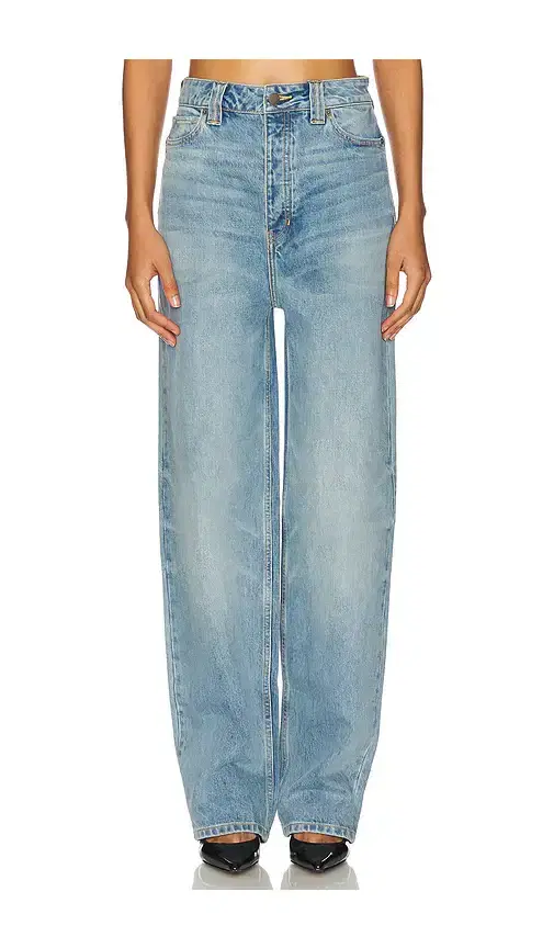 Fear of God ESSENTIALS Straight Leg Jeans