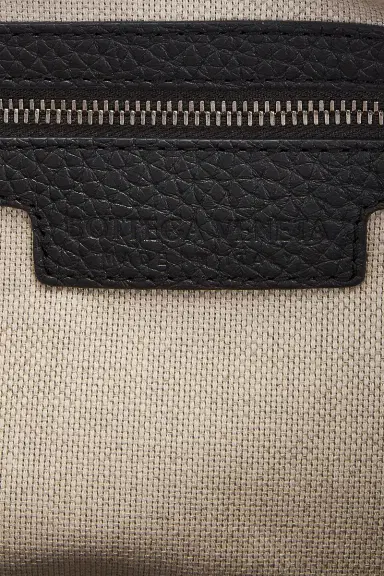 Bottega Veneta Medium Hobo Diagonal Intreccio Taurillon | Thumbnail 5 Bottega Veneta Medium Hobo Diagonal Intreccio Taurillon | Thumbnail 5
