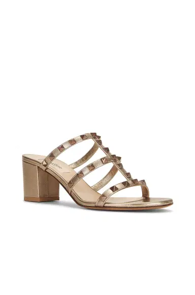 Valentino Garavani Rockstud Slide | Thumbnail 2 Valentino Garavani Rockstud Slide | Thumbnail 2