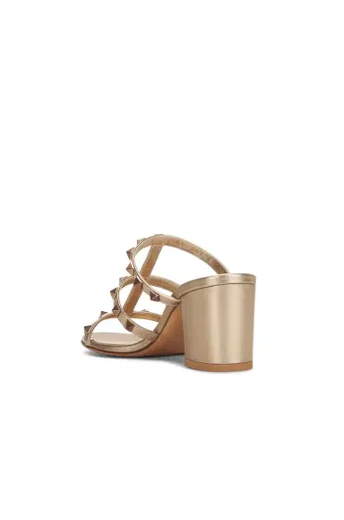Valentino Garavani Rockstud Slide | Thumbnail 3 Valentino Garavani Rockstud Slide | Thumbnail 3