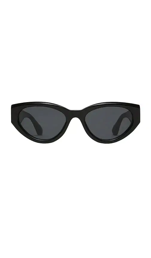 06 Sunglasses
