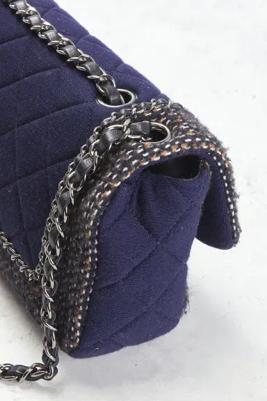 Chanel Chanel Tweed Flap Bag | Thumbnail 8 Chanel Chanel Tweed Flap Bag | Thumbnail 8