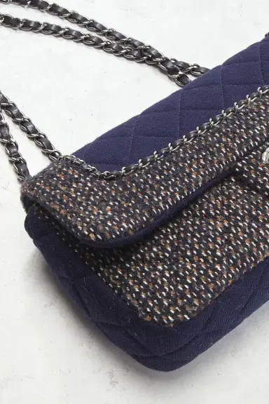 Chanel Chanel Tweed Flap Bag | Thumbnail 9 Chanel Chanel Tweed Flap Bag | Thumbnail 9