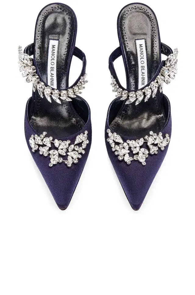 Manolo Blahnik Lurum 90 Mule