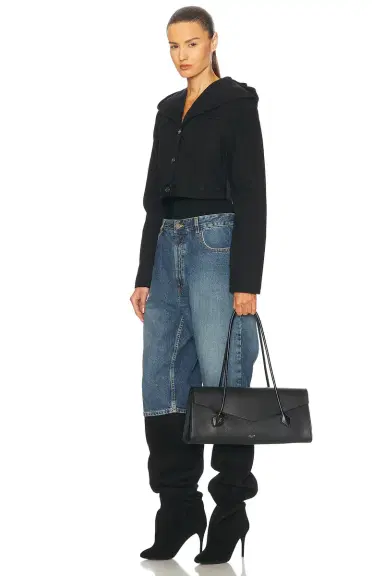 Alaïa Le Teckel Flap Bag | Thumbnail 2 Alaïa Le Teckel Flap Bag | Thumbnail 2