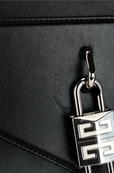 Givenchy Givenchy Medium Antigona Lock Soft Bag | Thumbnail 6