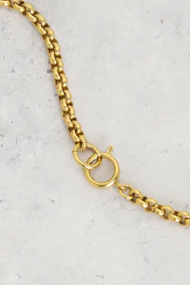 Chanel Chanel 1995 CC Heart Necklace | Thumbnail 4 Chanel Chanel 1995 CC Heart Necklace | Thumbnail 4
