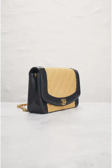 Chanel Chanel Lambskin Diana Flap Bag | Thumbnail 4 Chanel Chanel Lambskin Diana Flap Bag | Thumbnail 4