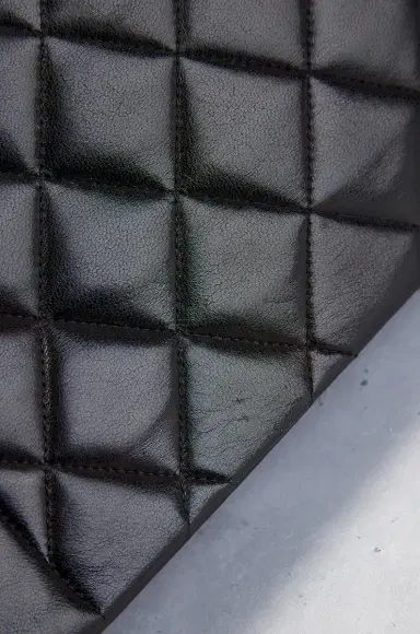 Chanel Chanel Lambskin Vintage Diana Flap Bag | Thumbnail 9 Chanel Chanel Lambskin Vintage Diana Flap Bag | Thumbnail 9