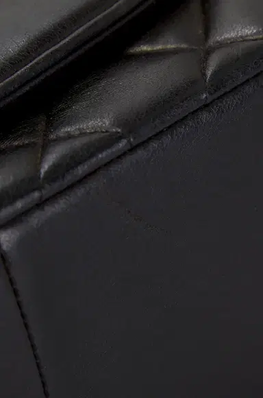 Chanel Chanel Lambskin Vintage Diana Flap Bag | Thumbnail 10 Chanel Chanel Lambskin Vintage Diana Flap Bag | Thumbnail 10