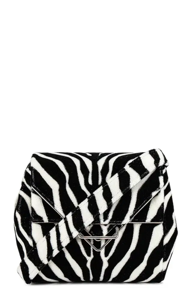bottega veneta Bottega Veneta Tufting Triangle Flap Bag