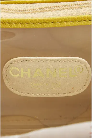 Chanel Chanel Caviar Timeless Vanity Case | Thumbnail 5 Chanel Chanel Caviar Timeless Vanity Case | Thumbnail 5