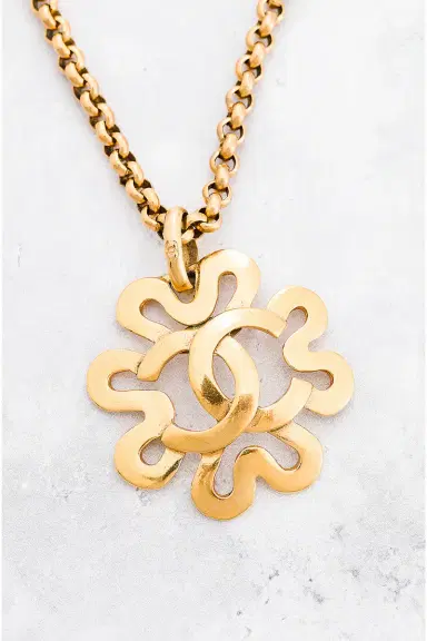 Chanel Chanel 1995 CC Flower Necklace | Thumbnail 3
