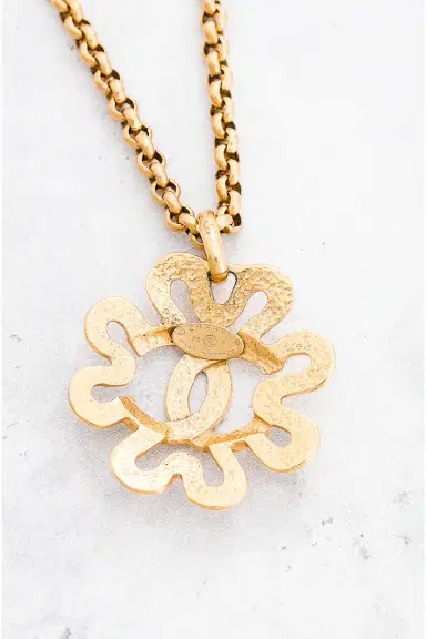 Chanel Chanel 1995 CC Flower Necklace | Thumbnail 4