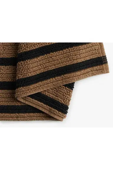 Parachute Organic Resort Stripe Tub Mat | Thumbnail 2