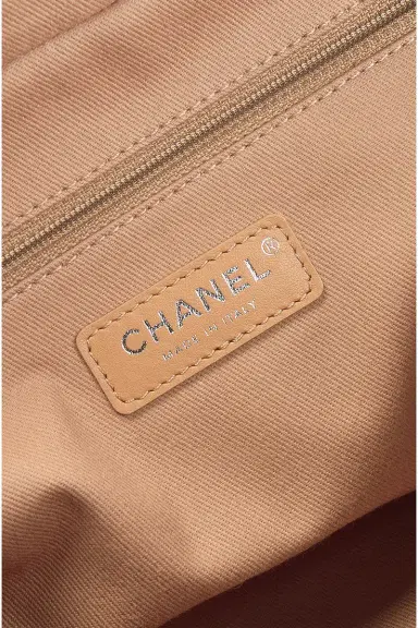 Chanel Chanel Deauville Handbag | Thumbnail 5