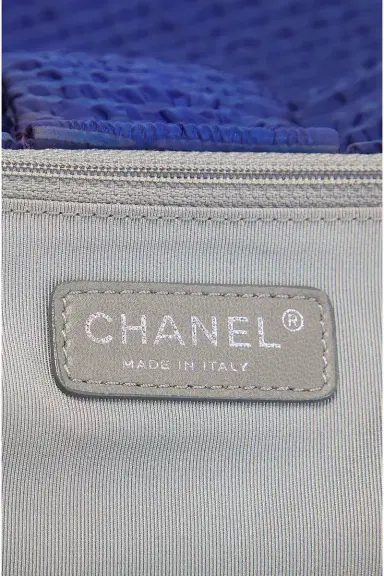 Chanel Chanel Nylon Flap Bag | Thumbnail 5