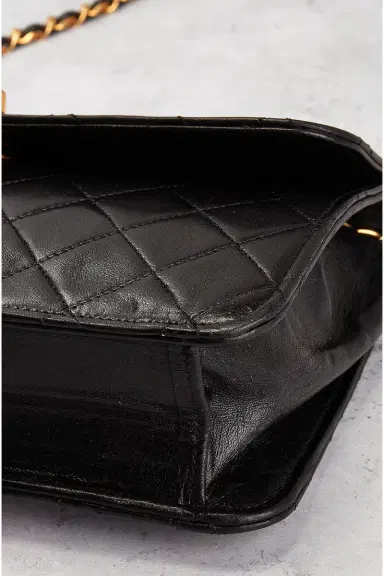 Chanel Chanel Lambskin Vintage Flap Bag | Thumbnail 9 Chanel Chanel Lambskin Vintage Flap Bag | Thumbnail 9