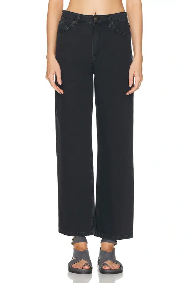 Skall Studio Maddy 32 Straight Leg Jeans