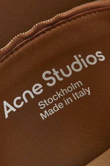 Acne Studios Musubi Midi | Thumbnail 6