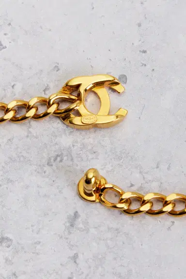 Chanel Chanel 1996 CC Turnlock Swing Necklace | Thumbnail 6 Chanel Chanel 1996 CC Turnlock Swing Necklace | Thumbnail 6