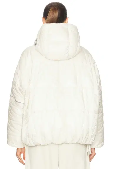 Moncler Genius X Willow Smith Haissa Jacket | Thumbnail 6 Moncler Genius X Willow Smith Haissa Jacket | Thumbnail 6