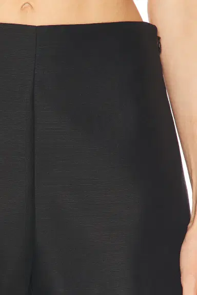 Heirlome Saskia Short | Thumbnail 6
