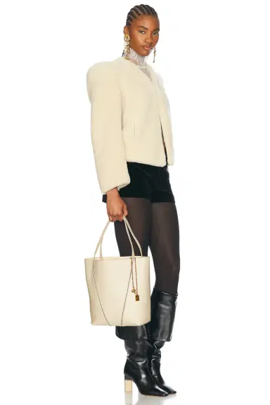 Chloé Spin Medium Tote Bag | Thumbnail 2 Chloé Spin Medium Tote Bag | Thumbnail 2