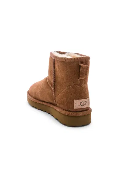 UGG Classic Mini II Boot | Thumbnail 3 UGG Classic Mini II Boot | Thumbnail 3