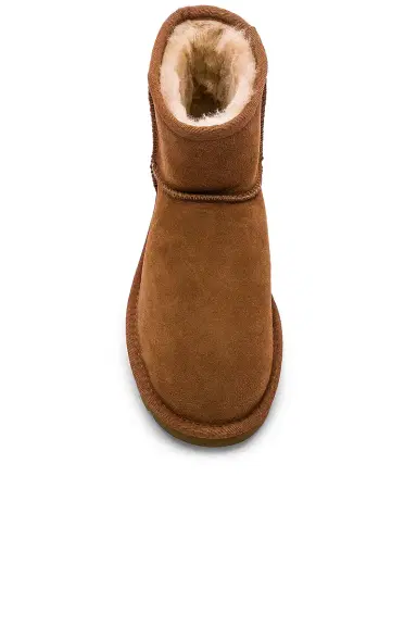 UGG Classic Mini II Boot | Thumbnail 4 UGG Classic Mini II Boot | Thumbnail 4