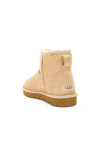 UGG Classic Mini II Boot | Thumbnail 3