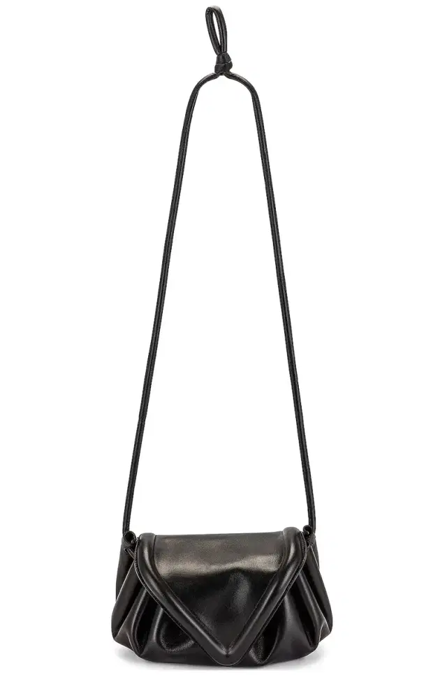 bottega veneta Bottega Veneta Medium Beak Bag