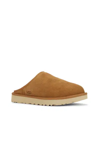 UGG Classic Slip On | Thumbnail 2