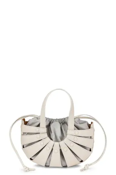Bottega Veneta Bottega Veneta The Shell Small Bag | Thumbnail 3 Bottega Veneta Bottega Veneta The Shell Small Bag | Thumbnail 3