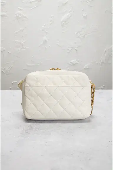 Chanel Chanel Caviar Pocket Camera Bag | Thumbnail 3 Chanel Chanel Caviar Pocket Camera Bag | Thumbnail 3