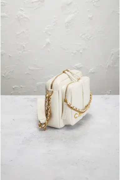 Chanel Chanel Caviar Pocket Camera Bag | Thumbnail 4 Chanel Chanel Caviar Pocket Camera Bag | Thumbnail 4