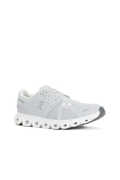 ON Cloud 6 Sneaker | Thumbnail 4