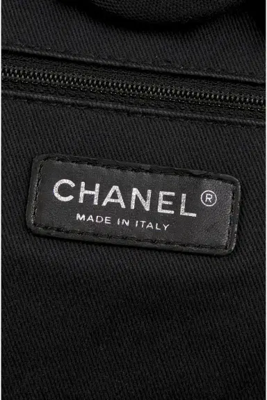 Chanel Chanel Deauville PM Tote Bag | Thumbnail 5 Chanel Chanel Deauville PM Tote Bag | Thumbnail 5