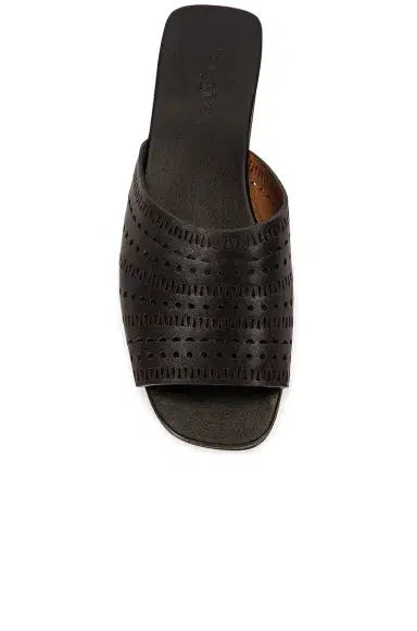 Alaïa Vienne Leather Slides | Thumbnail 4 Alaïa Vienne Leather Slides | Thumbnail 4