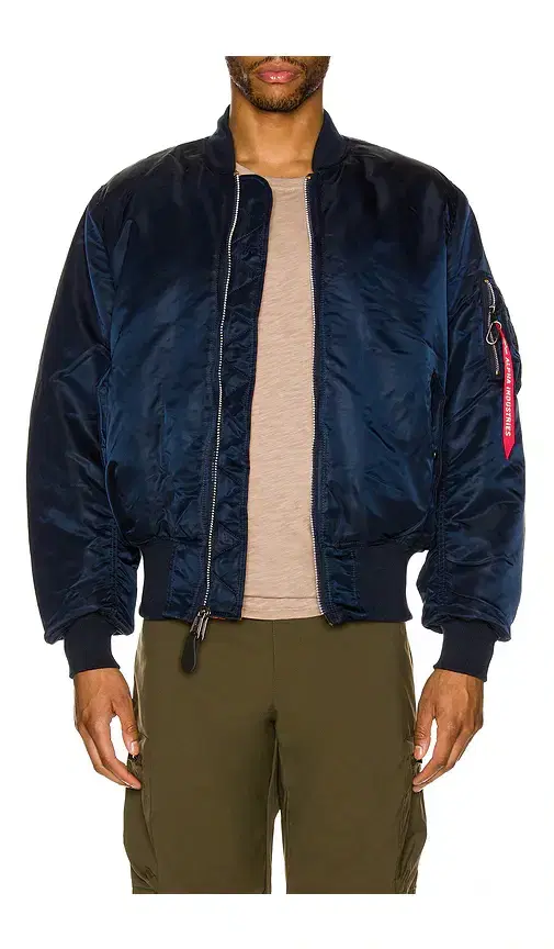 ALPHA INDUSTRIES MA-1 Bomber Jacket