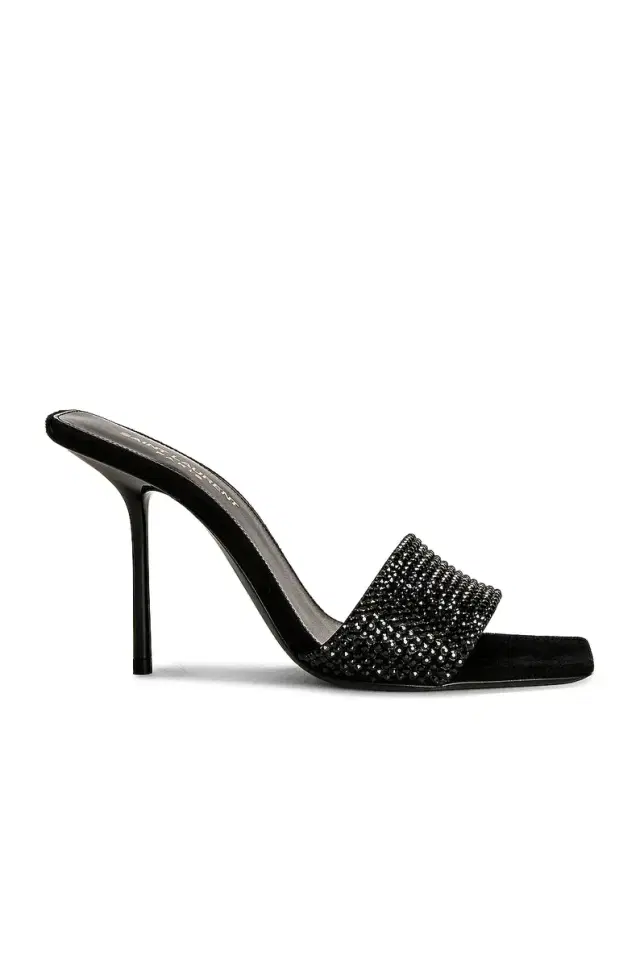 Lucky Evening Mules